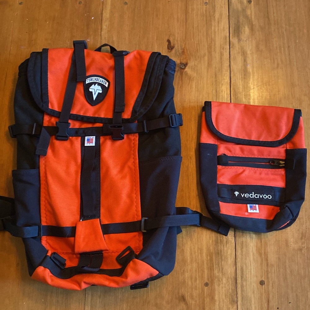Vedavoo Back pack / with accessory pouch